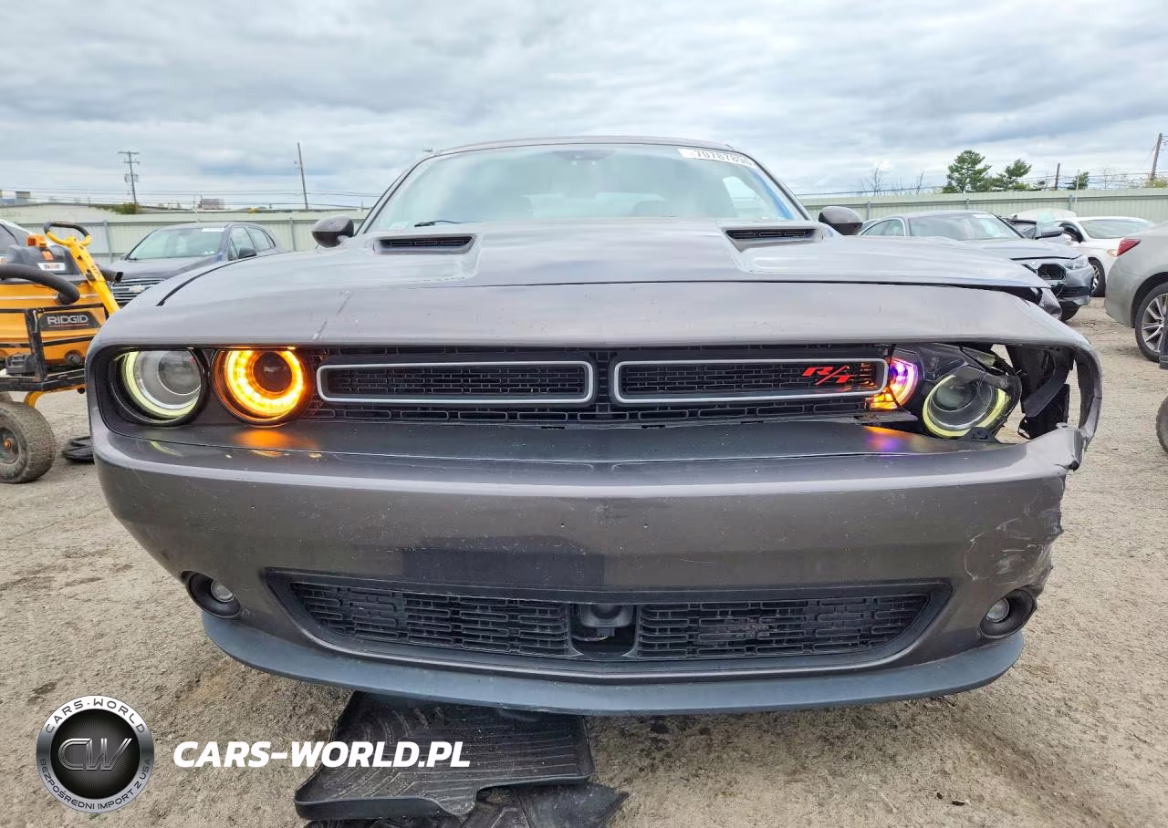 2015 Dodge Challenger Sxt Plus VIN:2C3CDZBT6FH797991 - 5