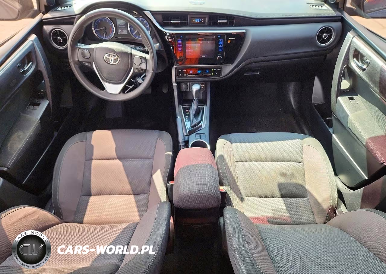 2017 Toyota Corolla Le VIN:2T1BURHE2HC928251 - 8