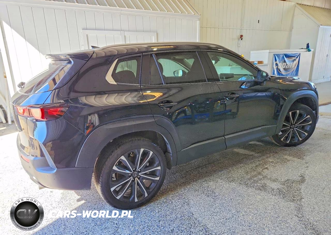 2026 Mazda Cx-50 Premium VIN:7MMVABDL8TN492769 - 3