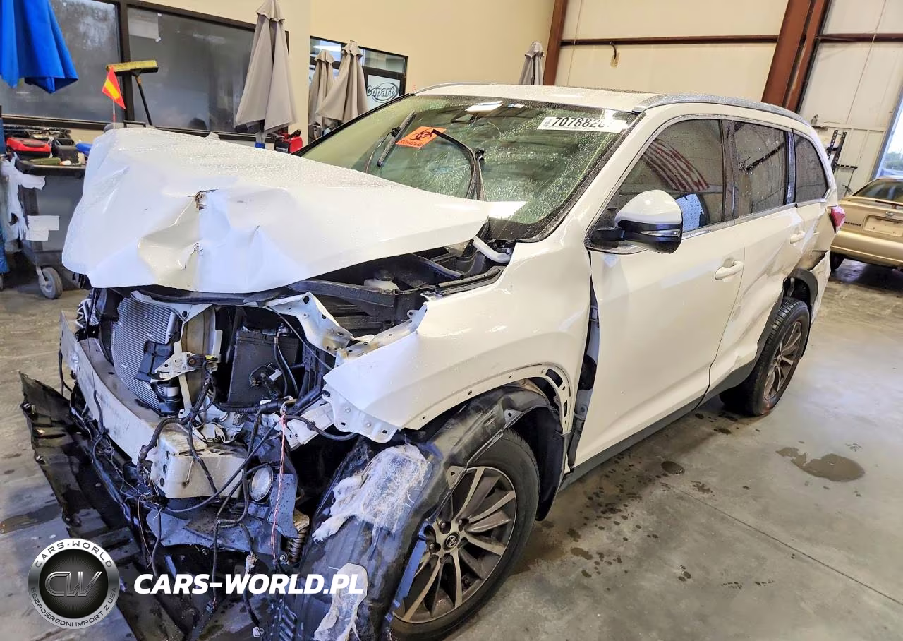 2019 Toyota Highlander Xle