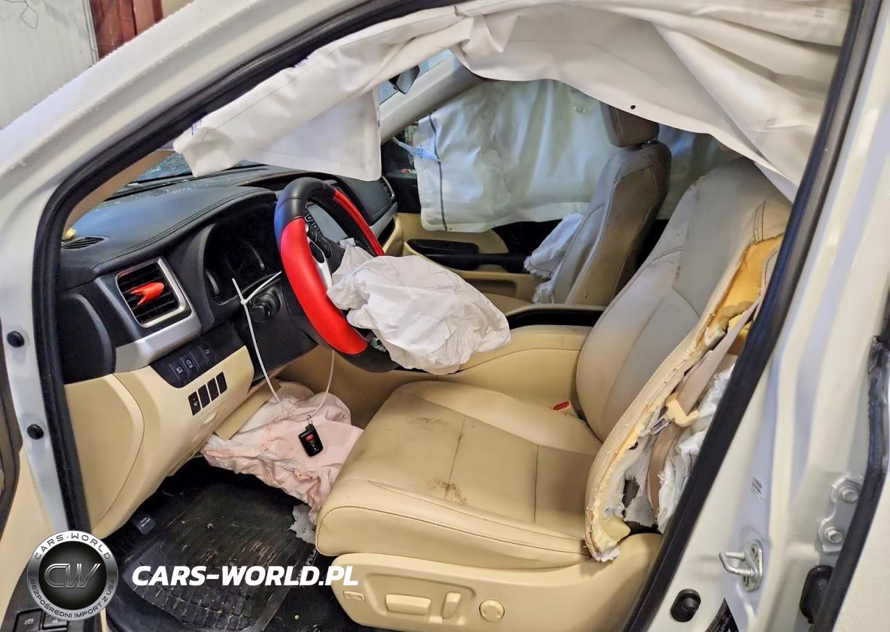2019 Toyota Highlander Xle VIN:5TDKZRFH1KS333016 - 7