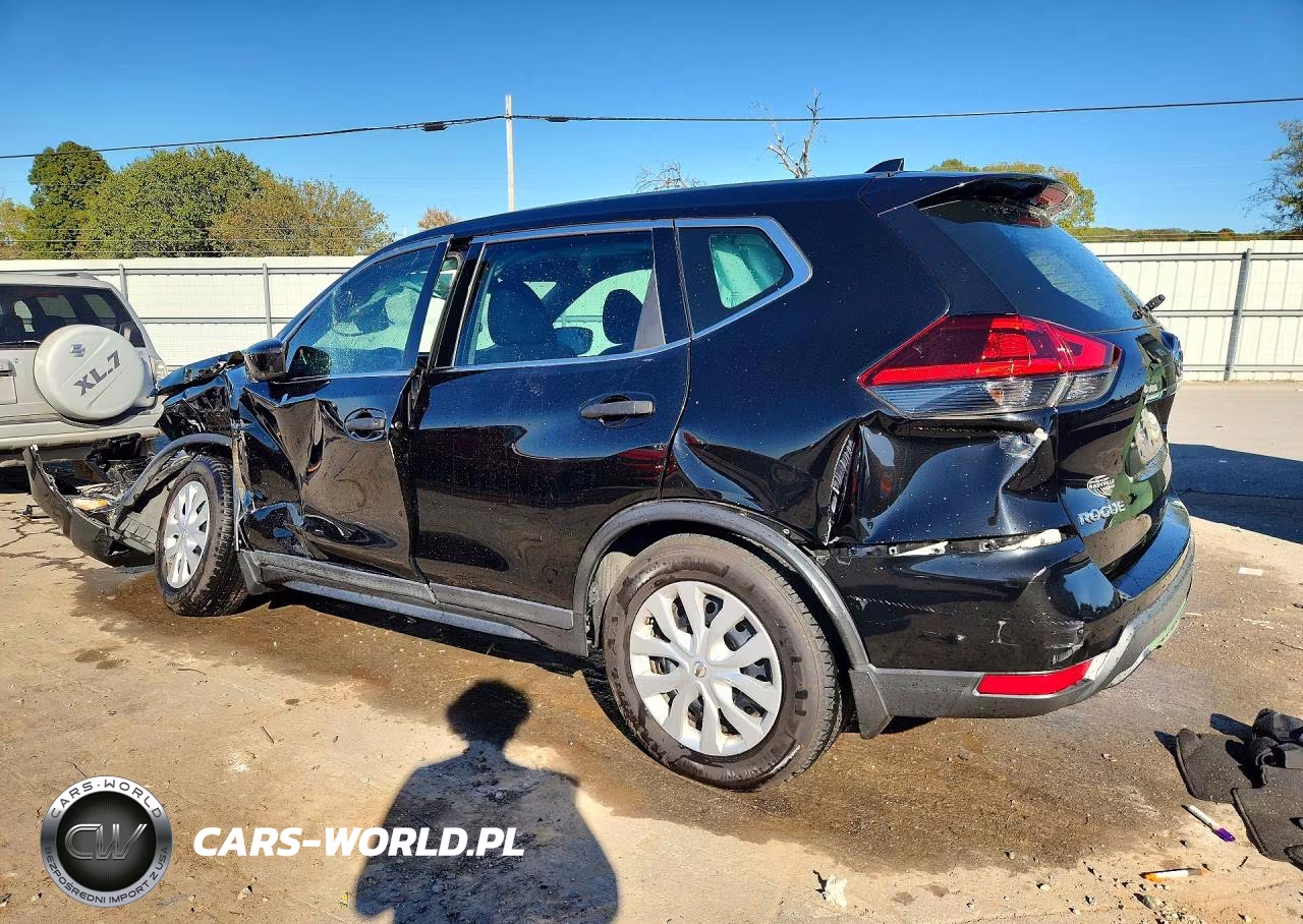 2019 Nissan Rogue S VIN:5N1AT2MT8KC812879 - 2