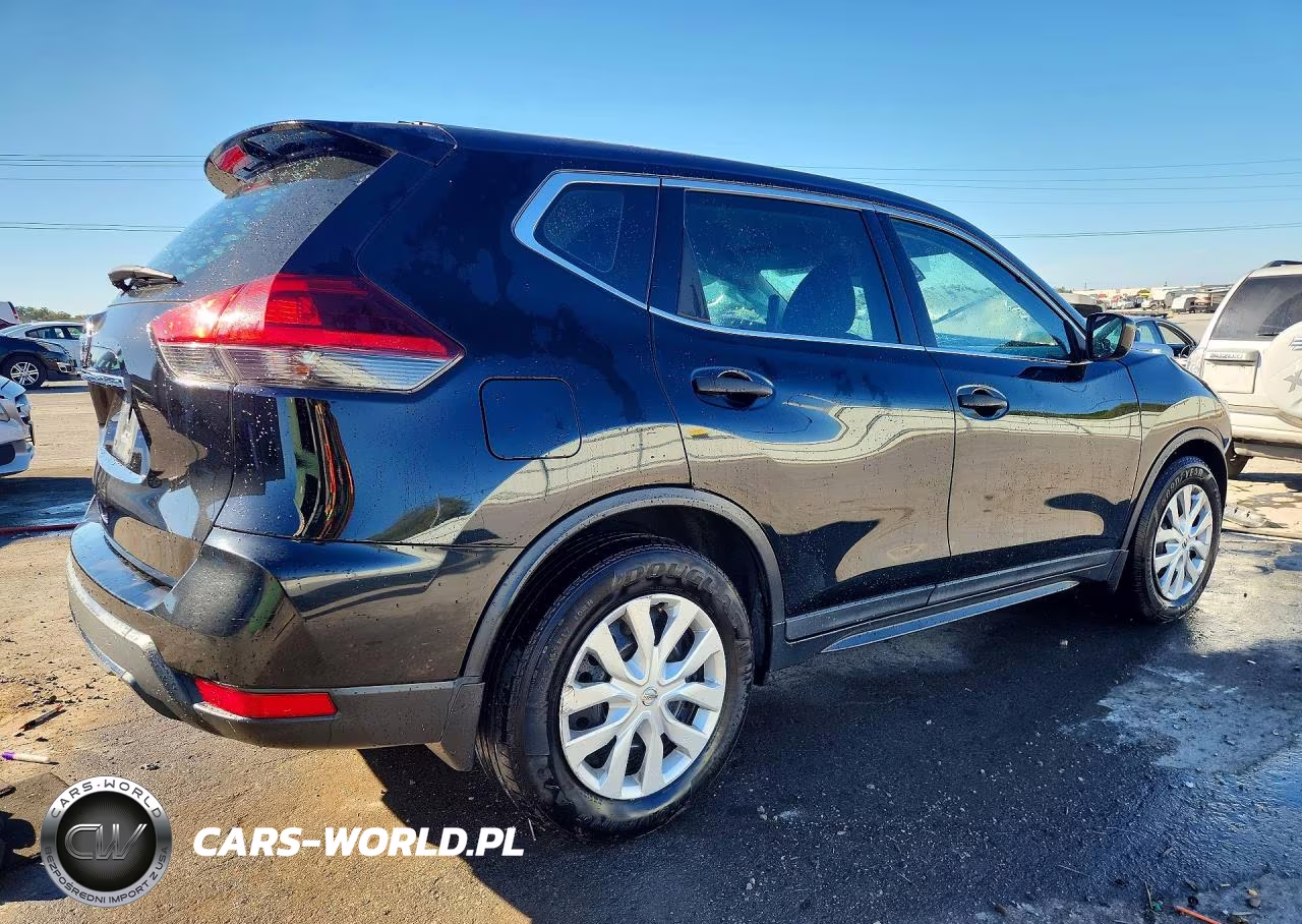 2019 Nissan Rogue S VIN:5N1AT2MT8KC812879 - 3