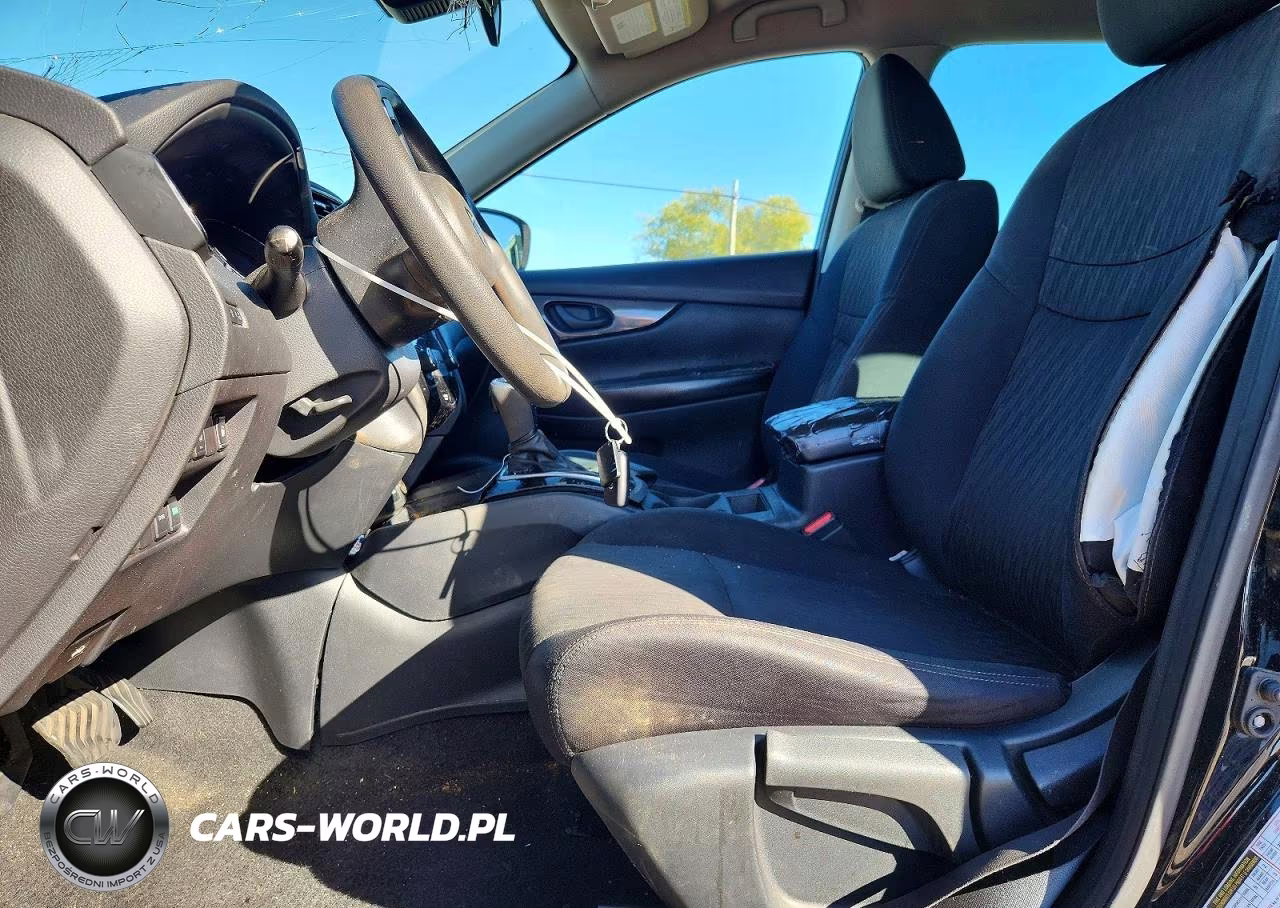 2019 Nissan Rogue S VIN:5N1AT2MT8KC812879 - 7