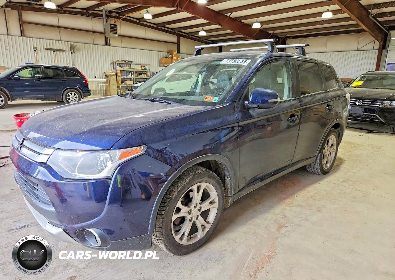 2015 Mitsubishi Outlander Se – zdjęcie 1 z 13