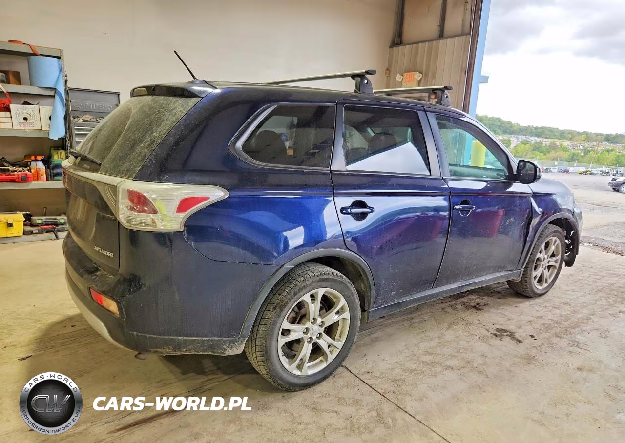 2015 Mitsubishi Outlander Se VIN:JA4AZ3A34FZ000943 - 3