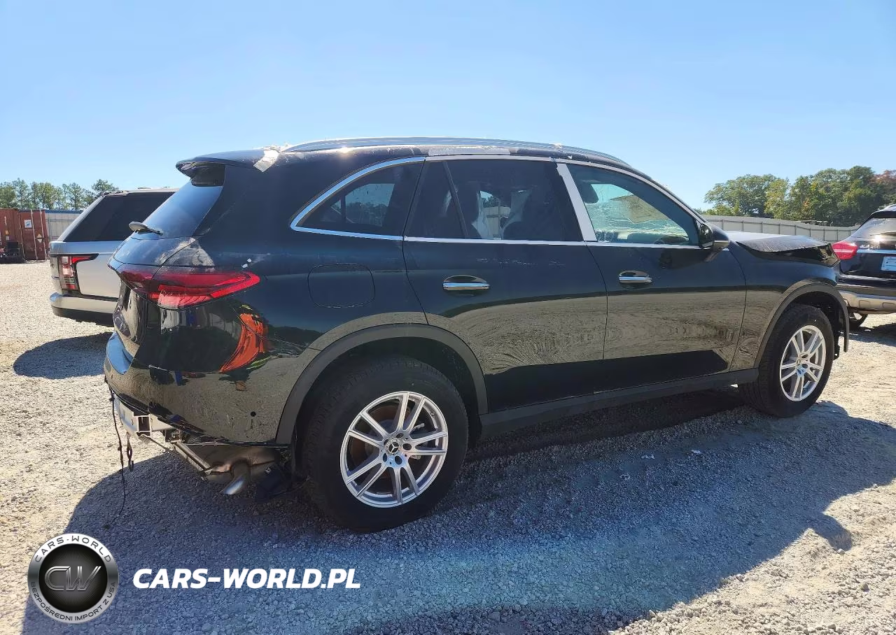 2026 Mercedes-Benz Glc 300 VIN:W1NKM4GBXTF598586 - 3