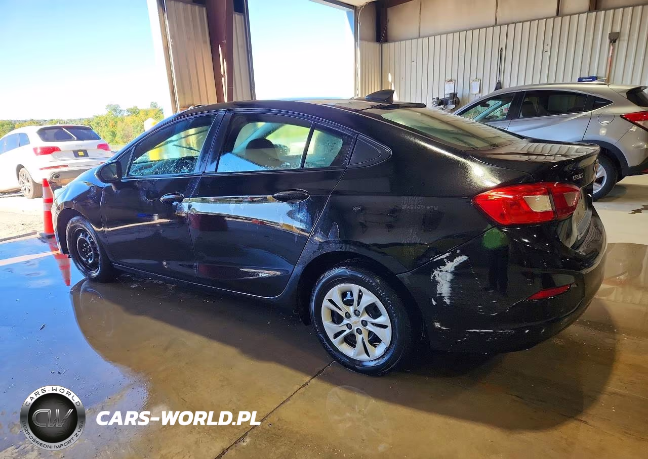 2019 Chevrolet Cruze Ls VIN:1G1BC5SMXK7102194 - 2