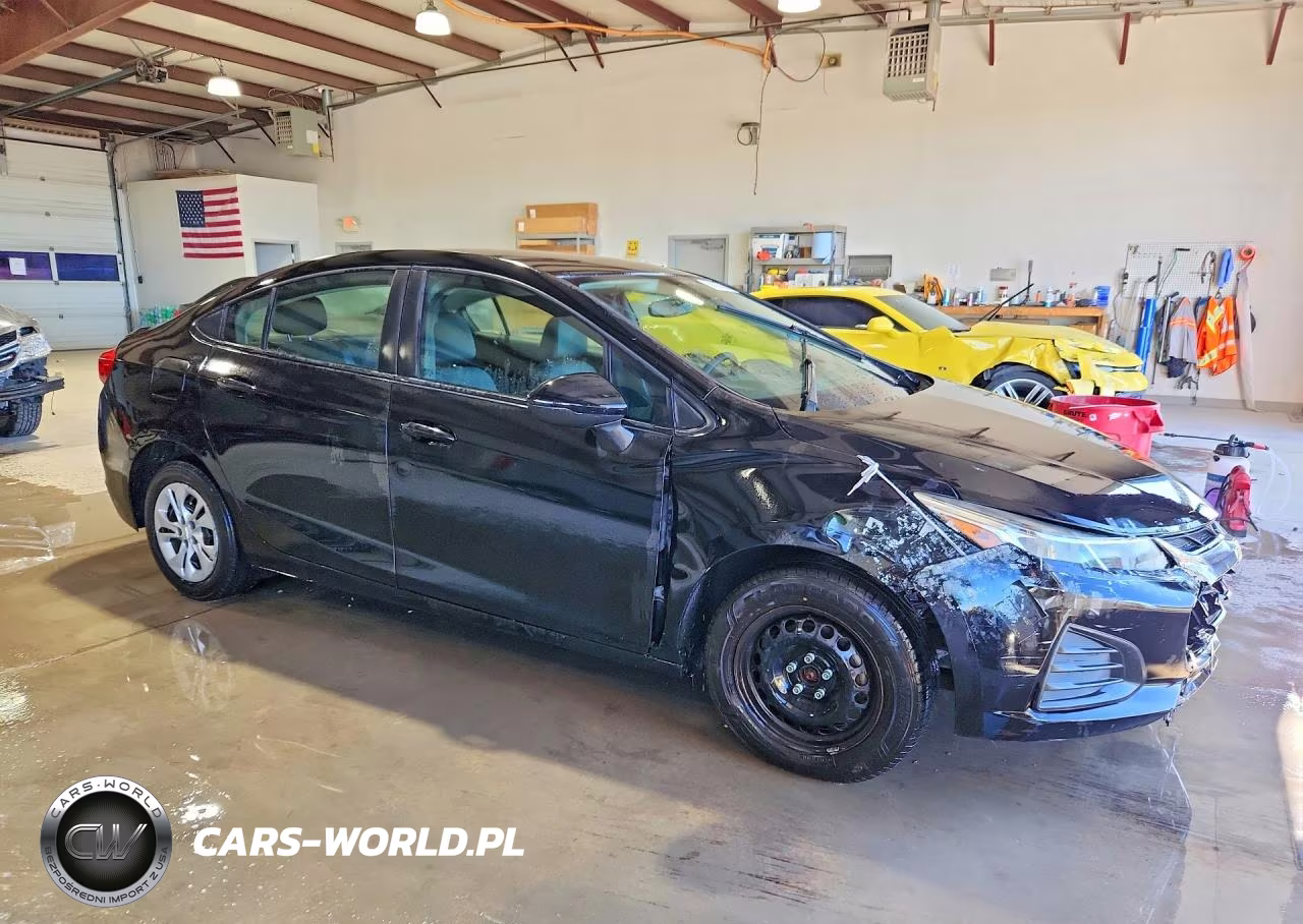 2019 Chevrolet Cruze Ls VIN:1G1BC5SMXK7102194 - 4