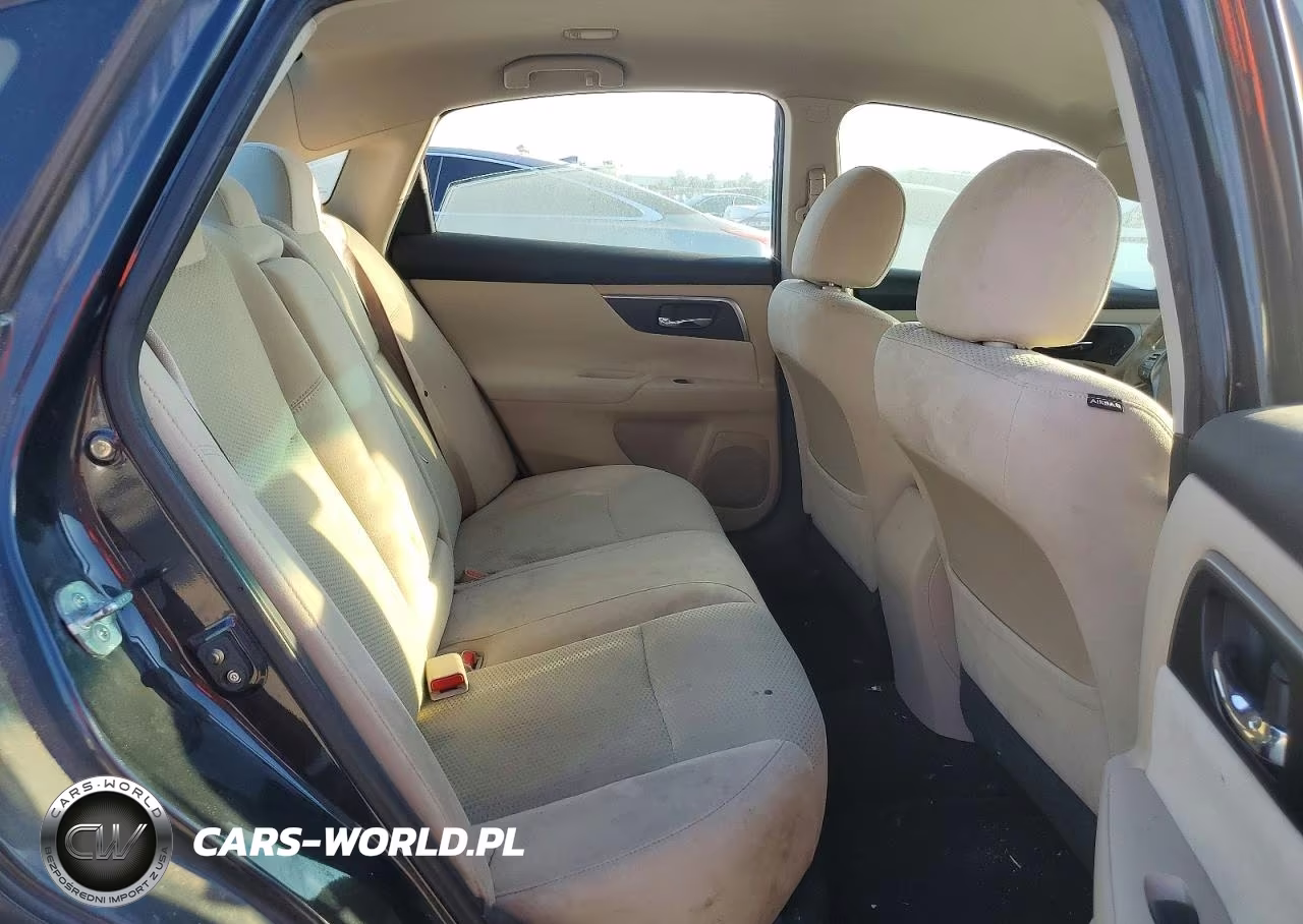 2015 Nissan Altima 2.5 S VIN:1N4AL3AP1FN303184 - 10