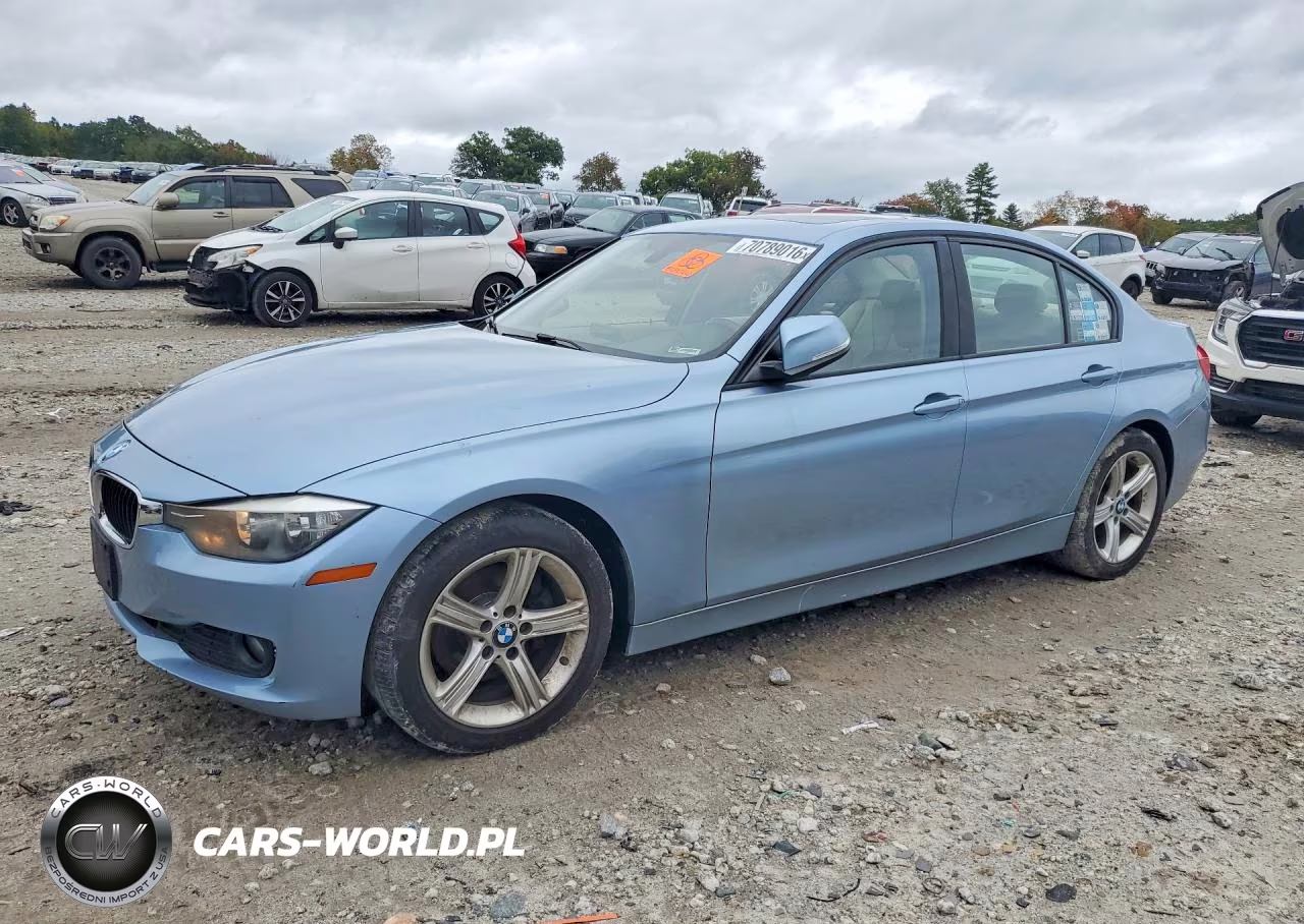 2013 BMW 320 I xDrive – zdjęcie 1 z 12