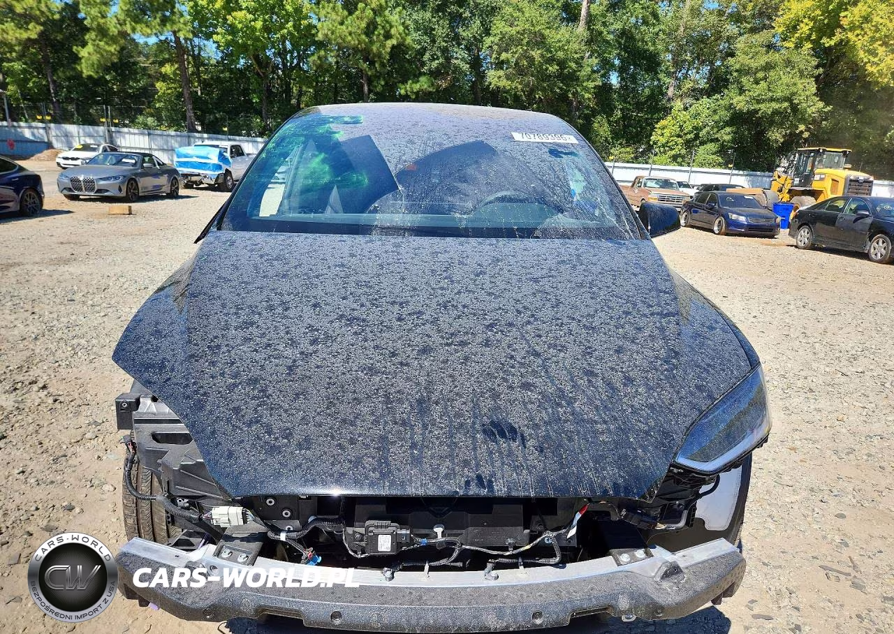 2026 Tesla Model X VIN:7SAXCDE52TF478155 - 5