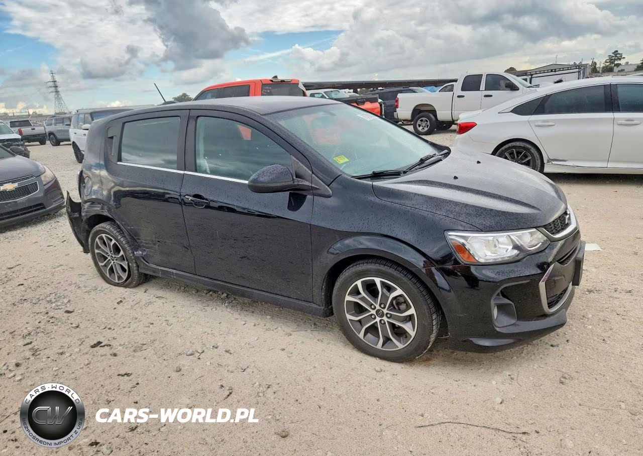 2020 Chevrolet Sonic Lt VIN:1G1JD6SB9L4121691 - 4