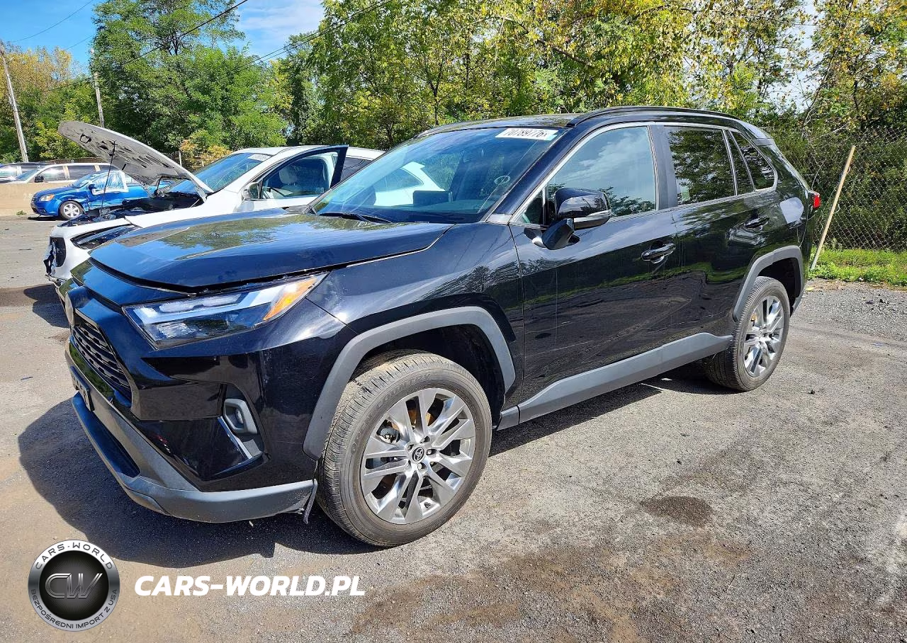2024 Toyota Rav4 Xle Premium – zdjęcie 1 z 13