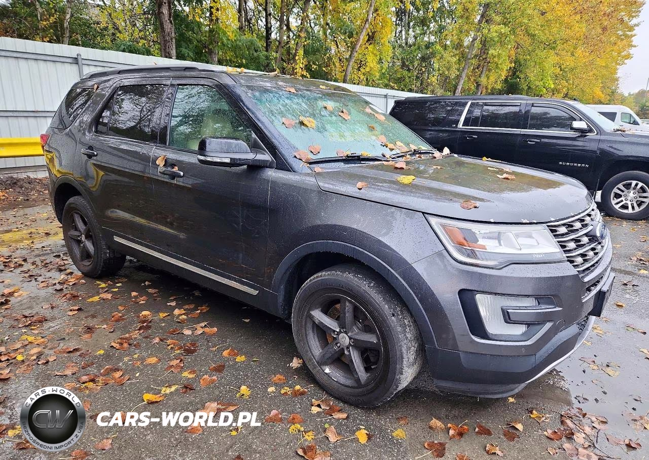 2016 Ford Explorer Xlt VIN:1FM5K8DH7GGC00093 - 4