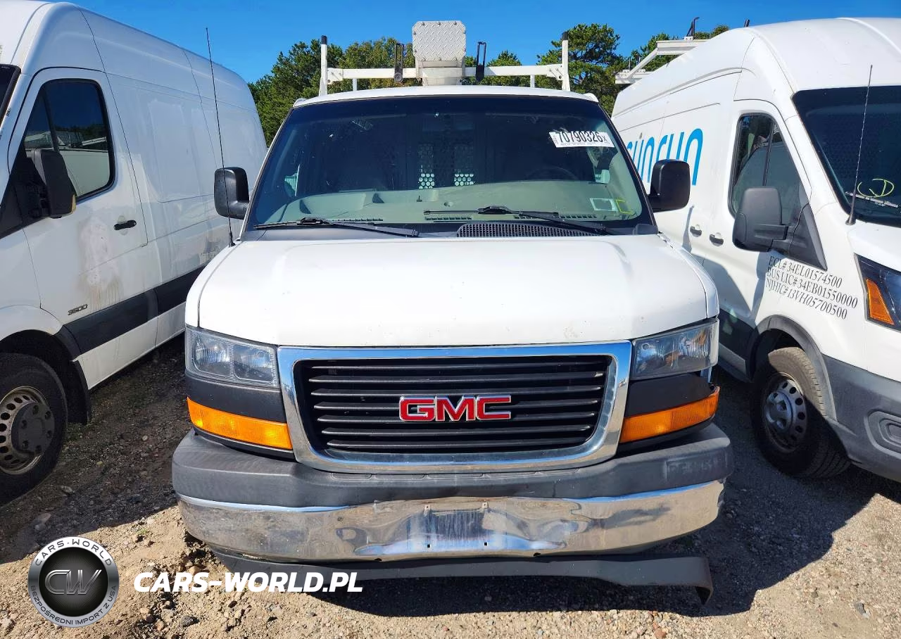 2017 GMC Savana G2500 VIN:1GTW7AFF4H1903930 - 5