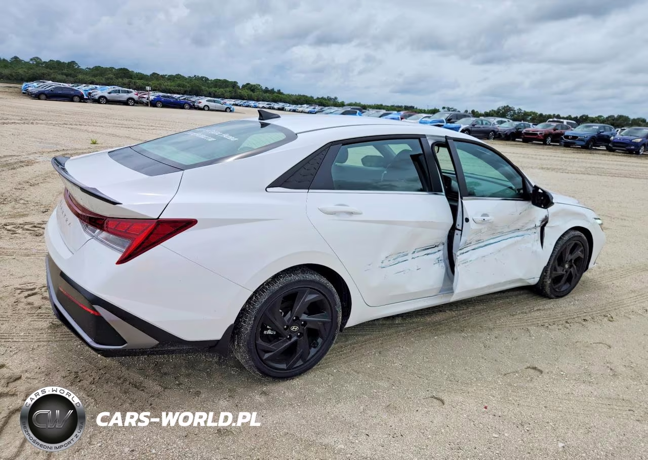 2026 Hyundai Elantra Sel Sport Premium VIN:KMHLS4DG9TU143284 - 3