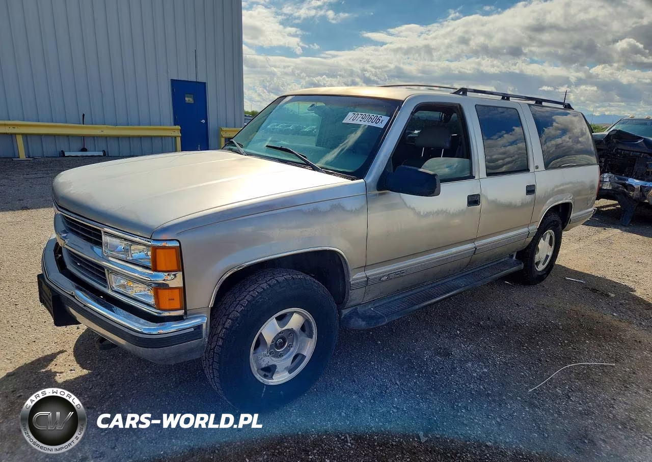 1999 Chevrolet Suburban K1500 VIN:1GNFK16R9XJ574432 - 1