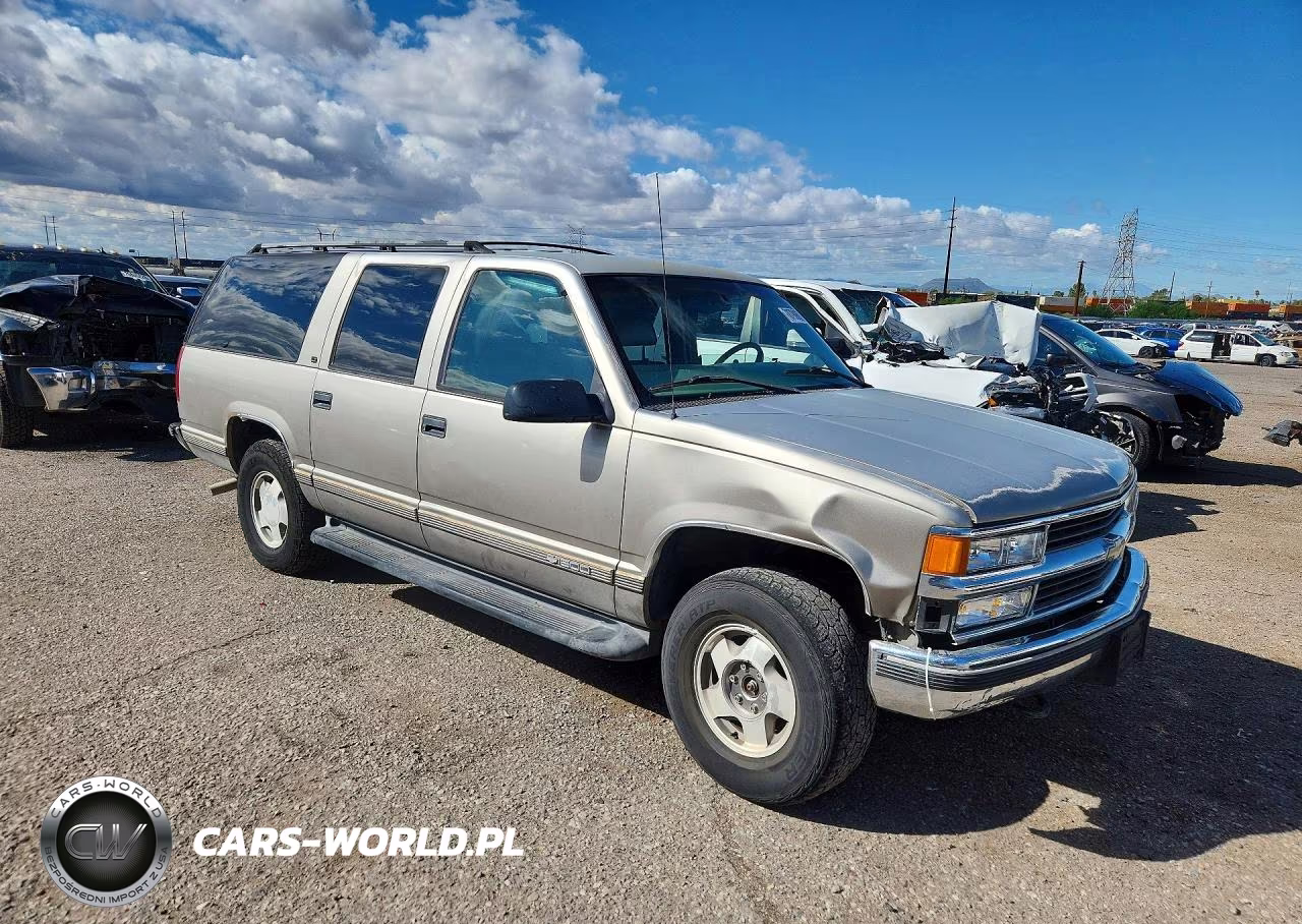 1999 Chevrolet Suburban K1500 VIN:1GNFK16R9XJ574432 - 4