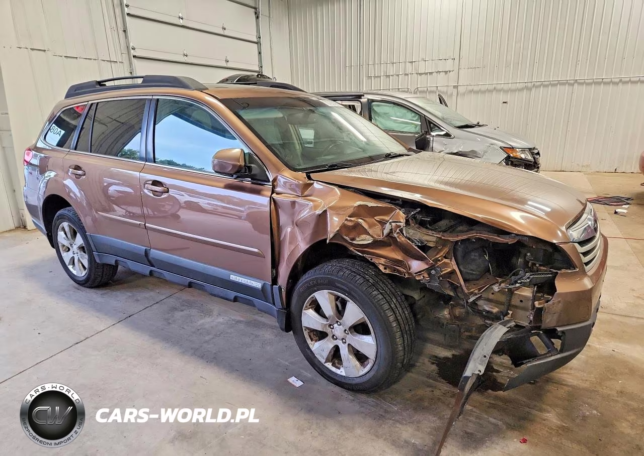 2012 Subaru Outback 2.5I Premium VIN:4S4BRCGC9C3250934 - 4