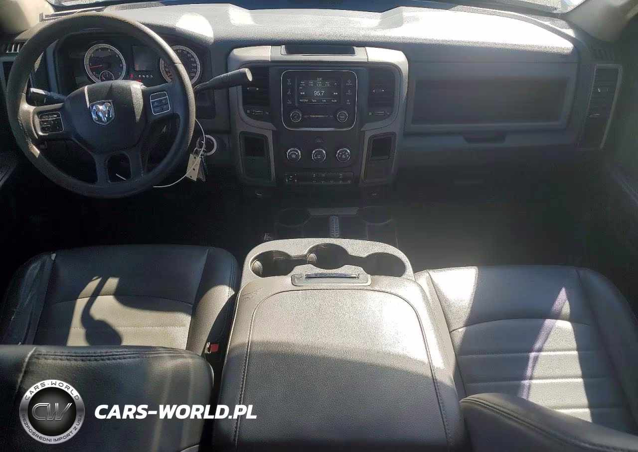 2016 Ram 2500 St VIN:3C6TR5CT4GG341159 - 8