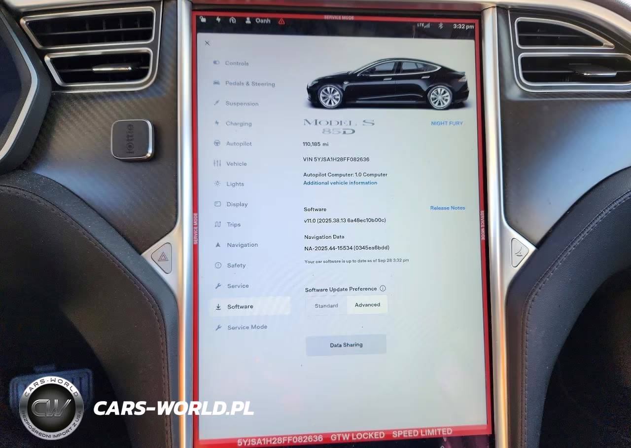 2015 Tesla Model S 85D VIN:5YJSA1H28FF082636 - 9