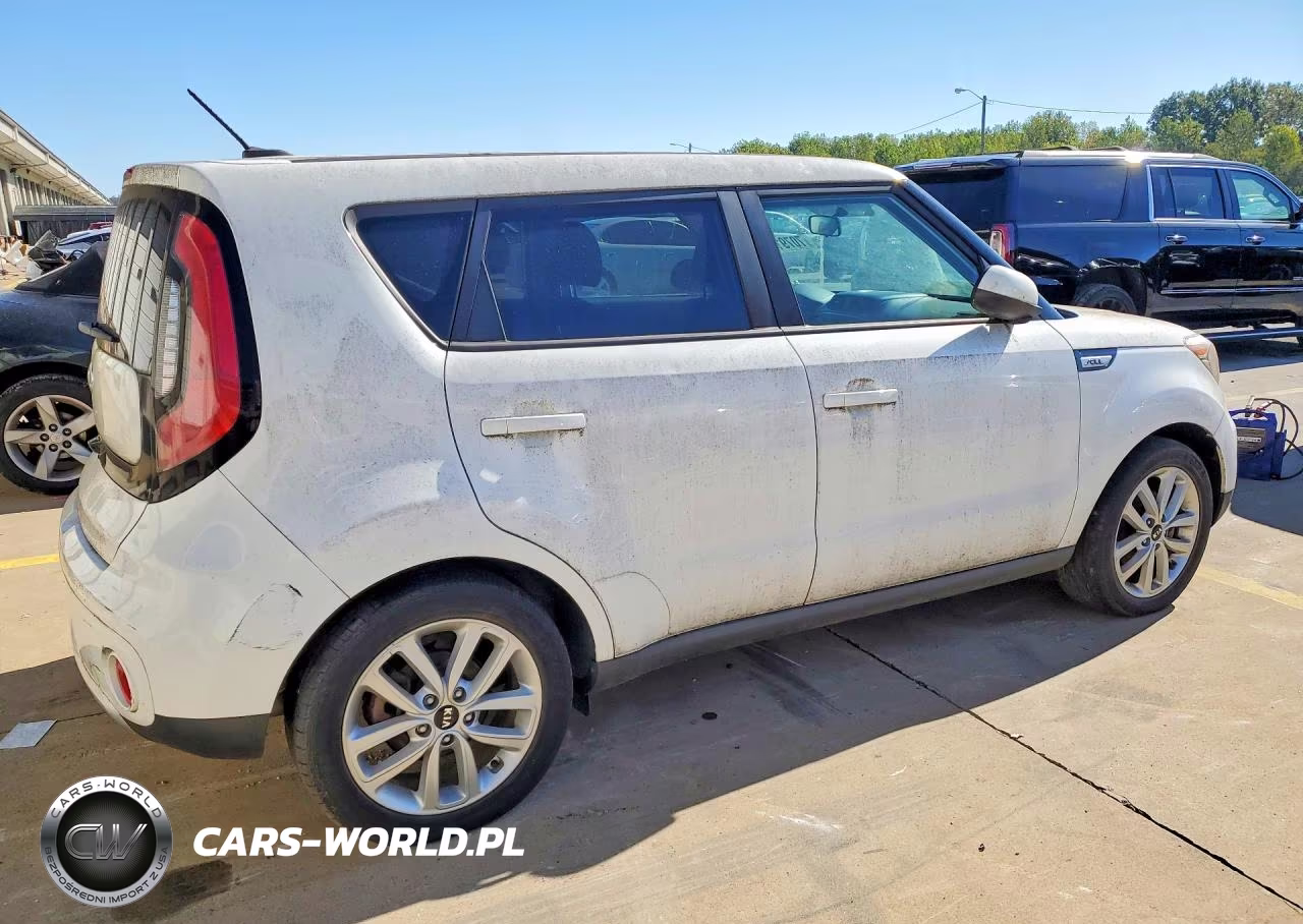 2018 Kia Soul + VIN:KNDJP3A58J7888713 - 3