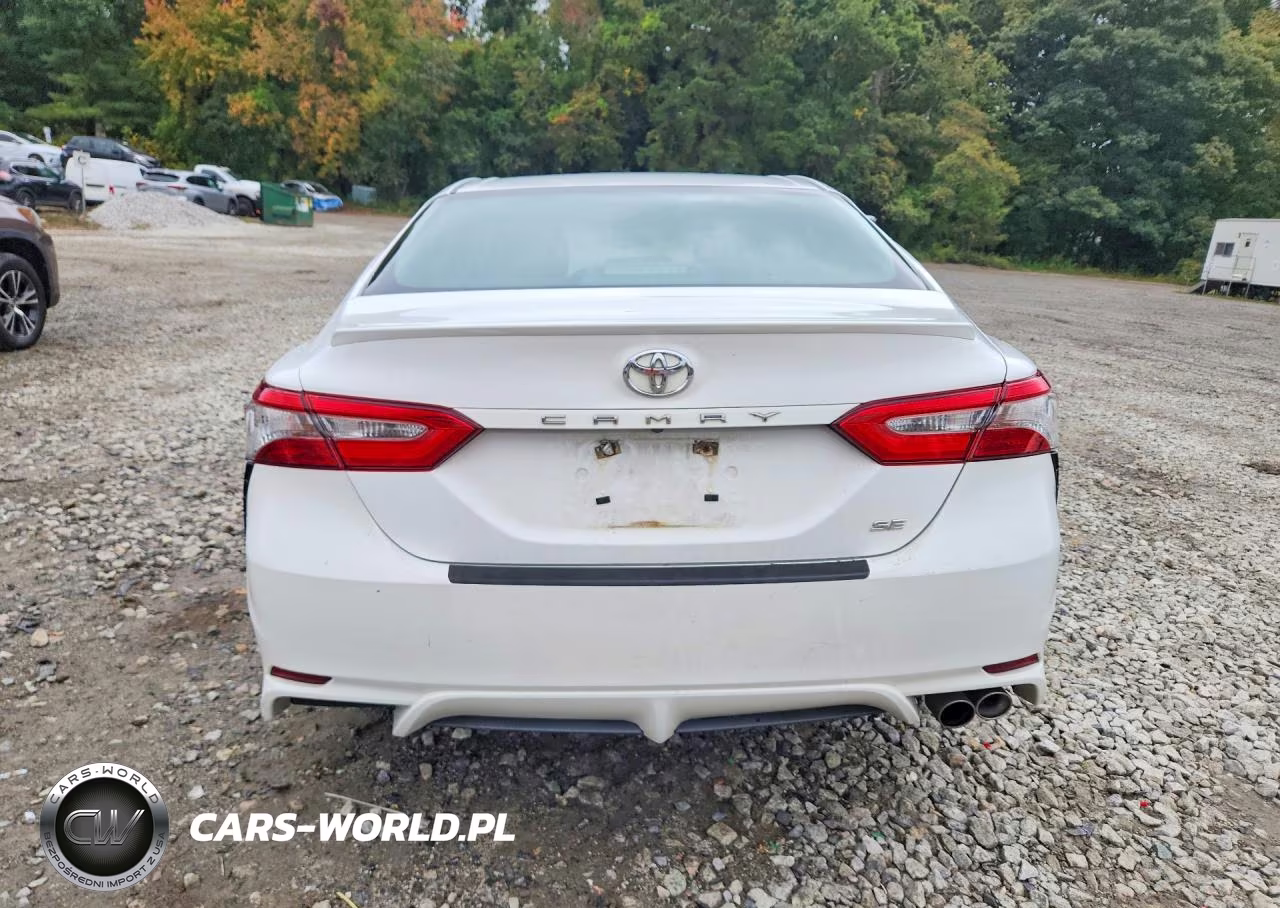 2018 Toyota Camry Se VIN:4T1B11HK2JU540215 - 6