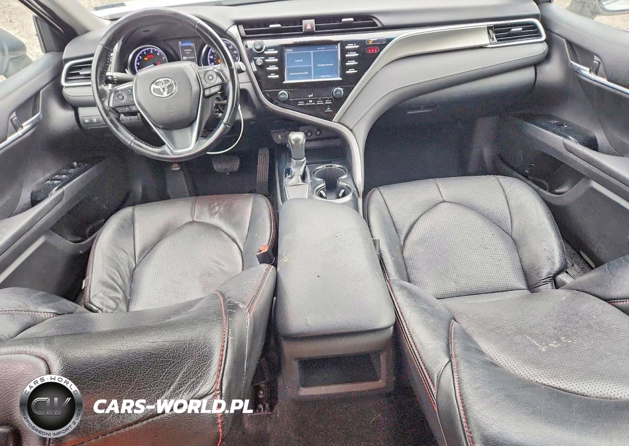 2018 Toyota Camry Se VIN:4T1B11HK2JU540215 - 8