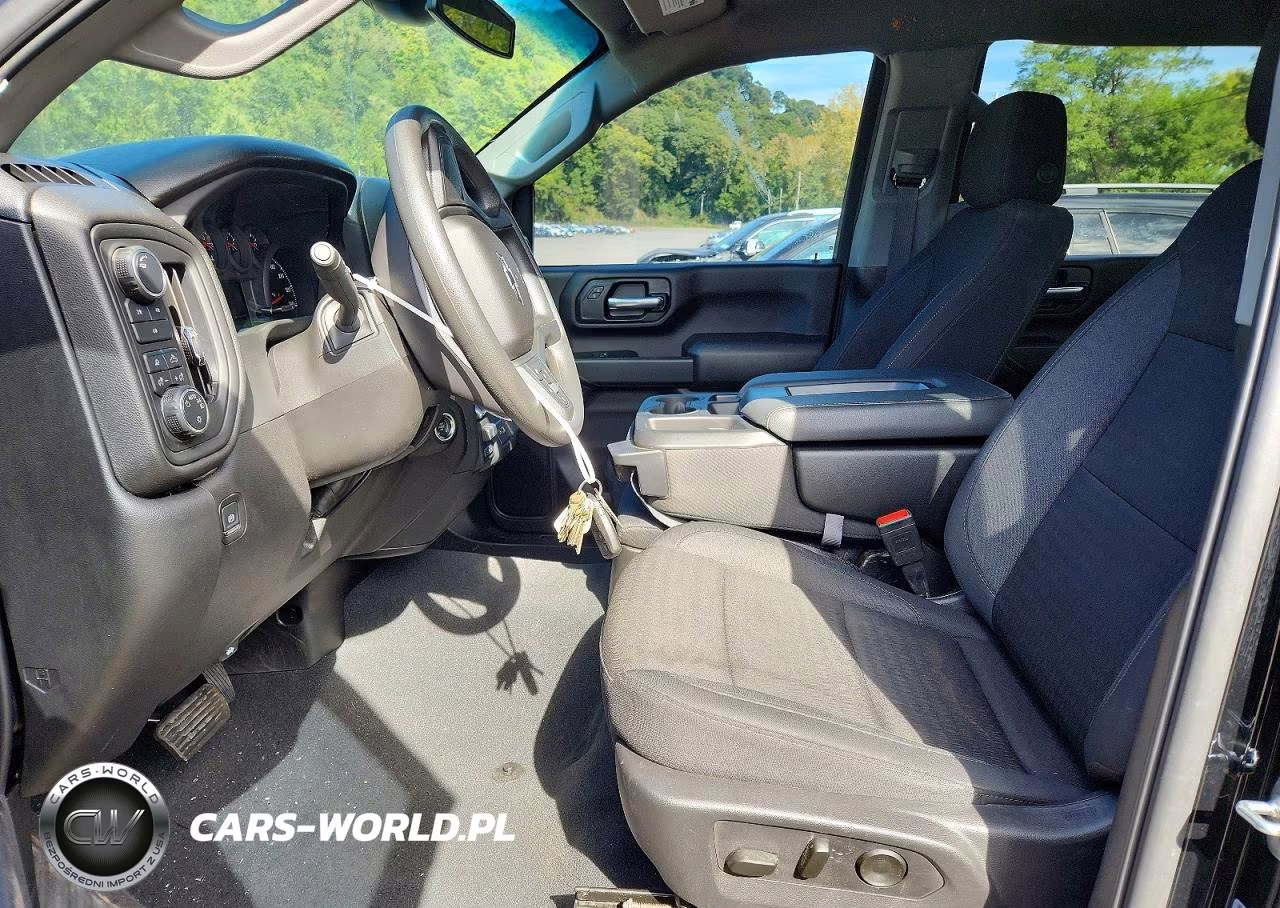 2025 Chevrolet Silverado K2500 Custom VIN:2GC4KME77S1194994 - 7