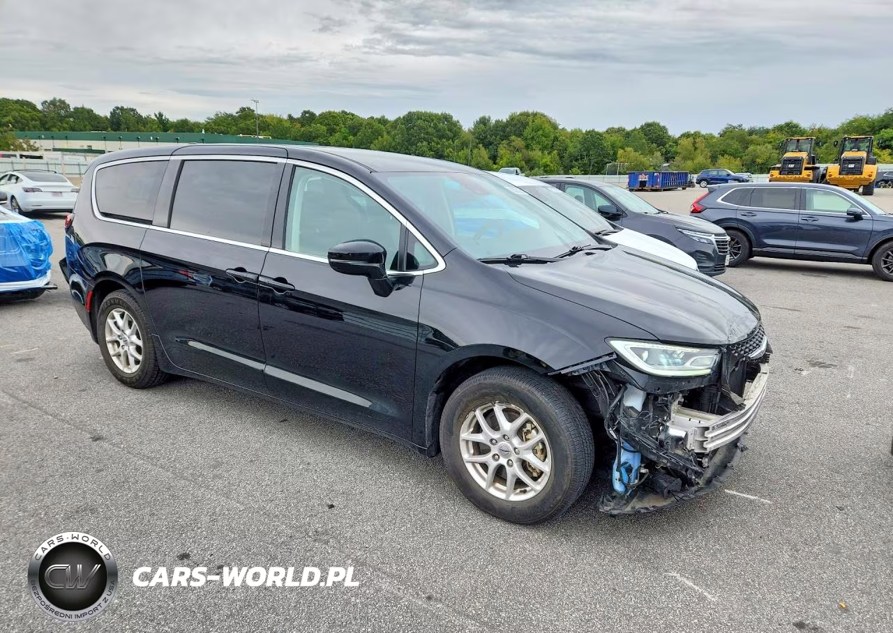 2024 Chrysler Pacifica Touring L VIN:2C4RC1BG6RR139678 - 4