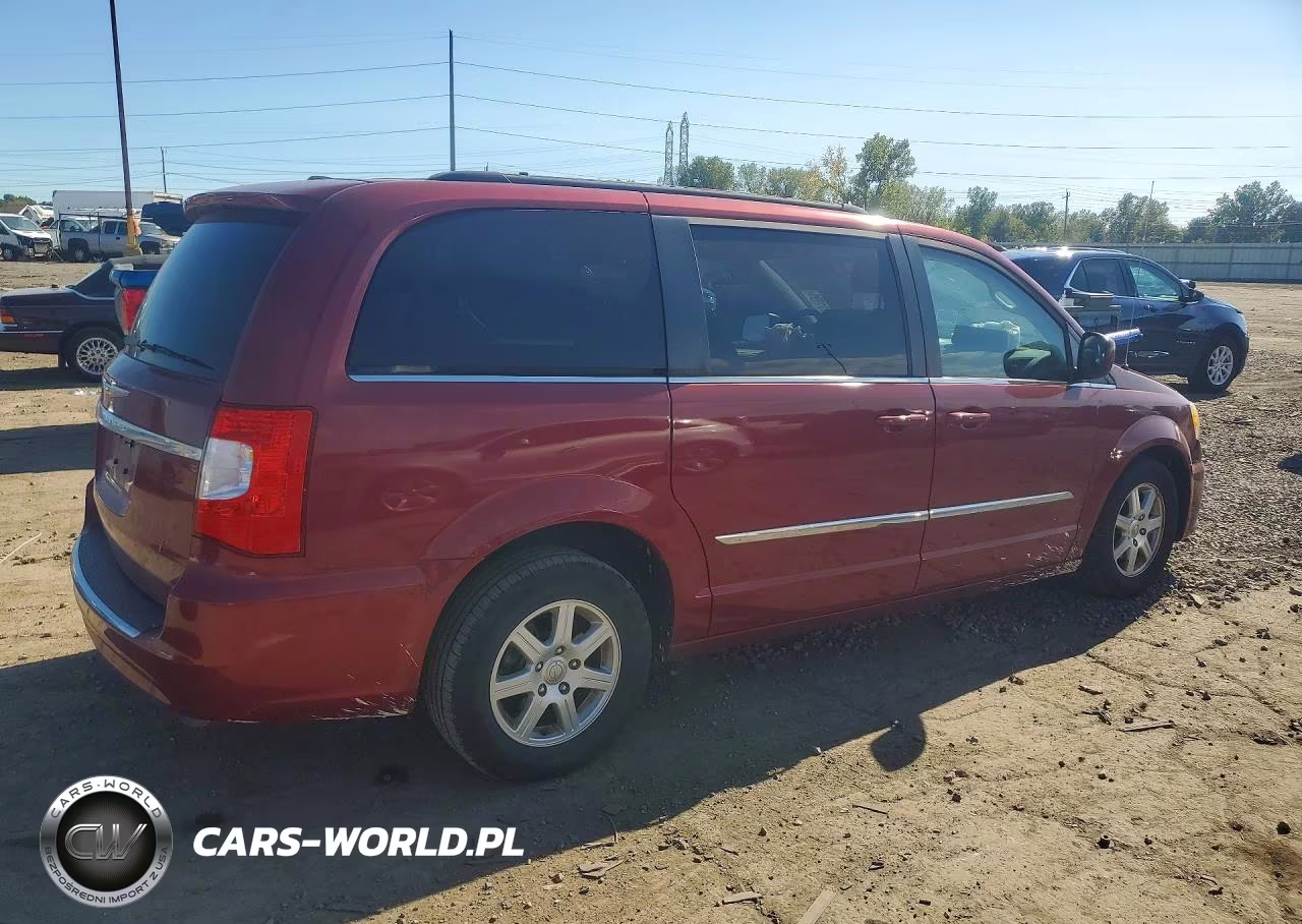 2012 Chrysler Town & Country Touring VIN:2C4RC1BG8CR189635 - 3