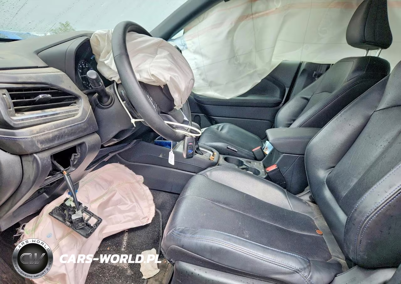 2025 Subaru Forester Limited VIN:JF2SLDRC4SH403098 - 7