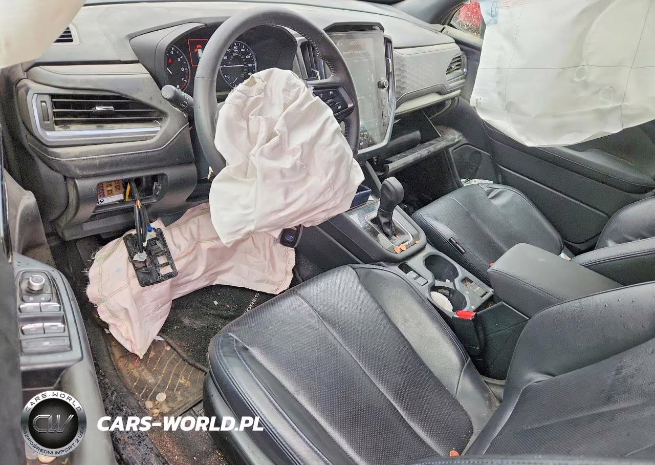 2025 Subaru Forester Limited VIN:JF2SLDRC4SH403098 - 8