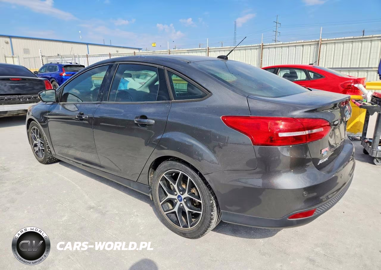 FORD FOCUS VIN:1FADP3H28HL318856 - 2