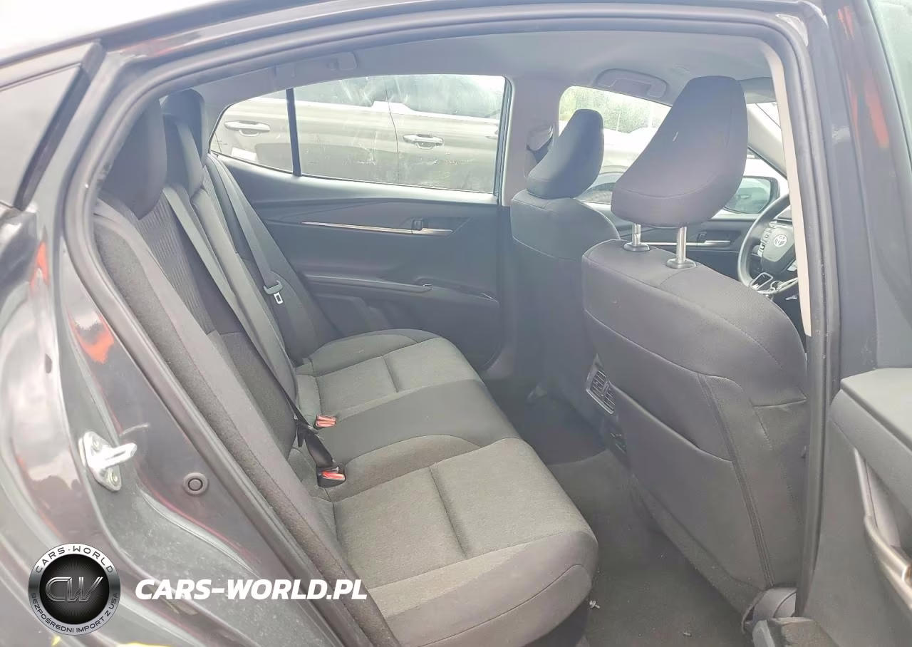 2025 Toyota Camry Le VIN:4T1DAACK6SU017166 - 10