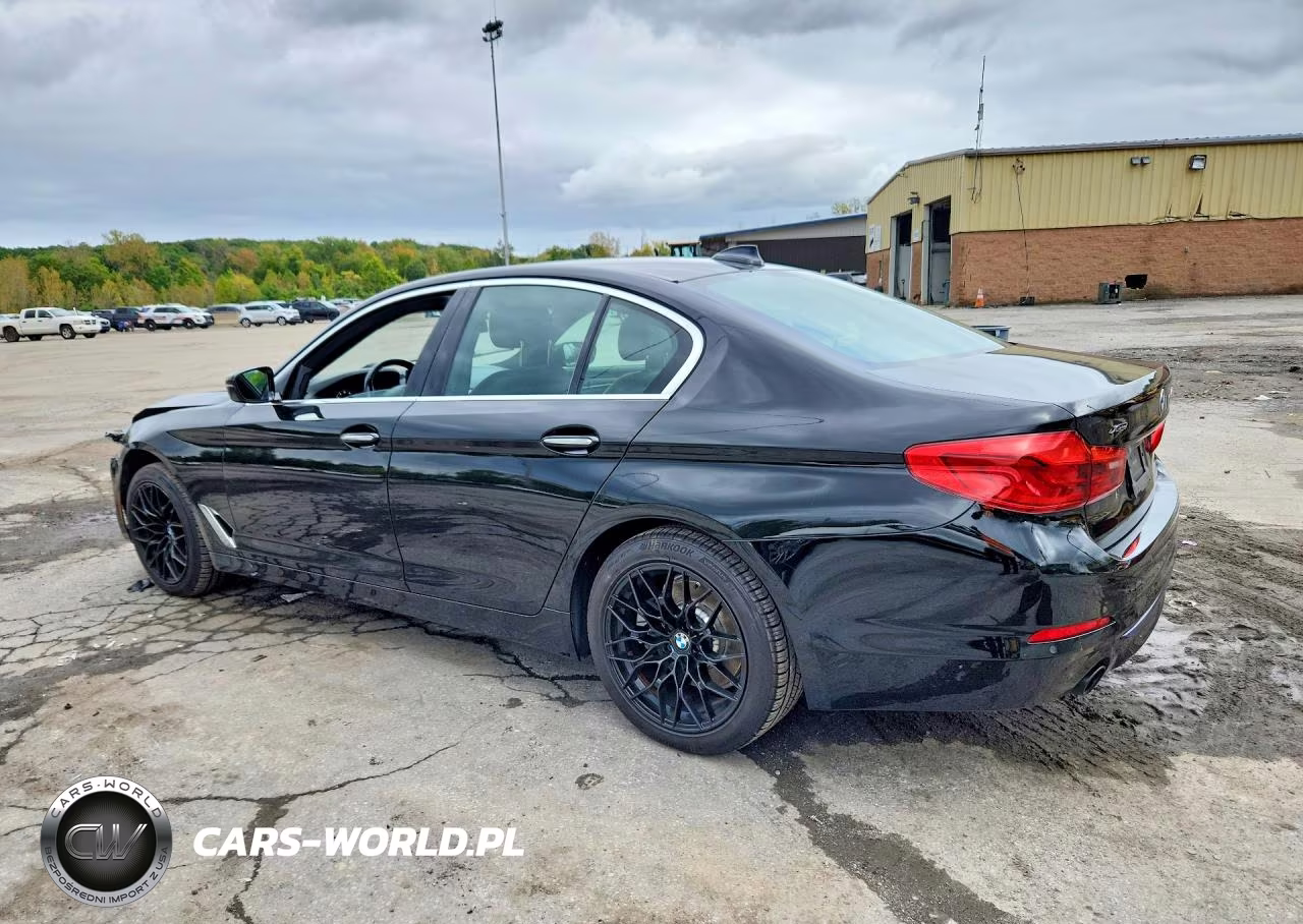 2018 BMW 530 Xi VIN:WBAJA7C58JG909272 - 2