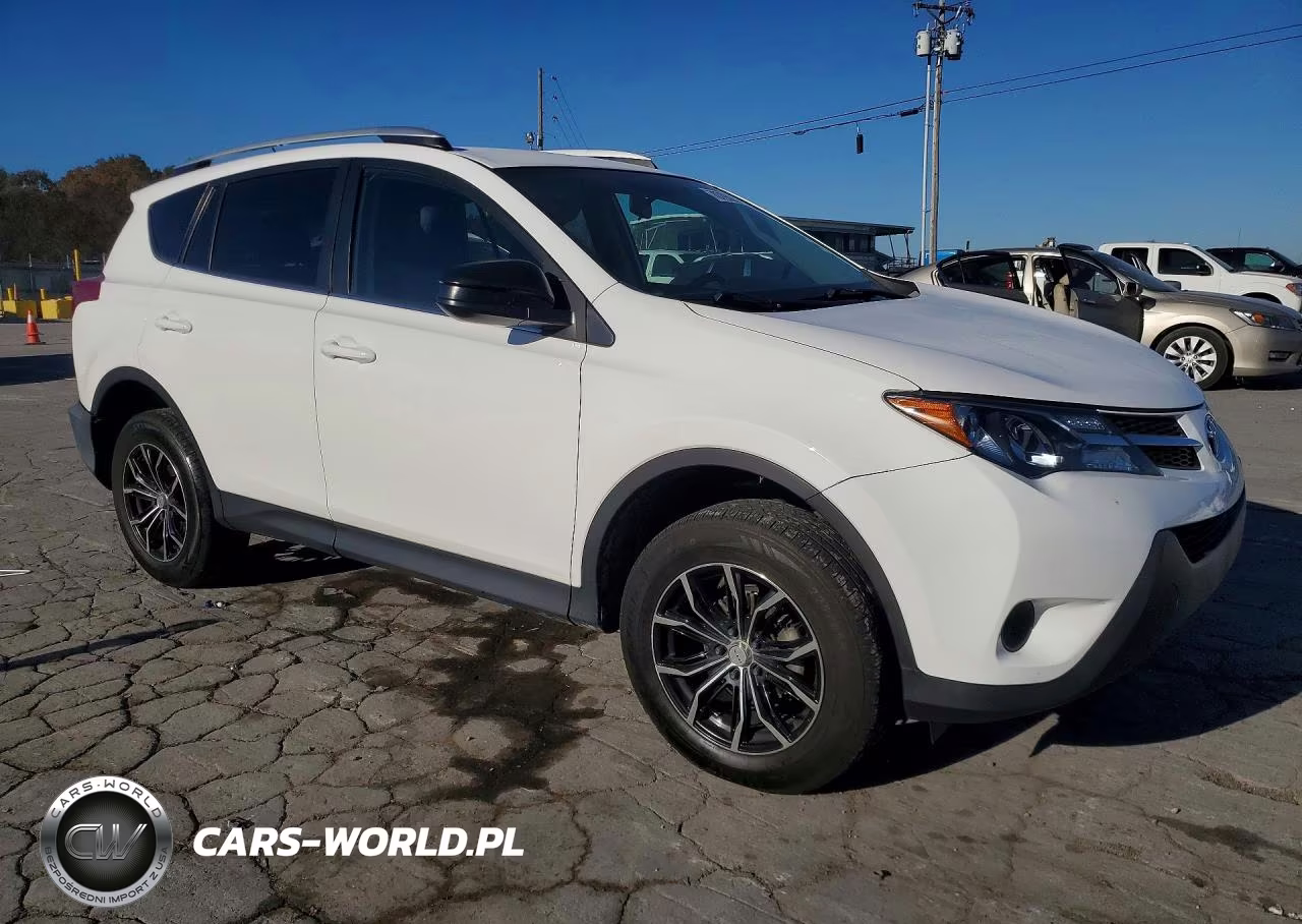 2015 Toyota Rav4 Le VIN:2T3ZFREV4FW137221 - 4