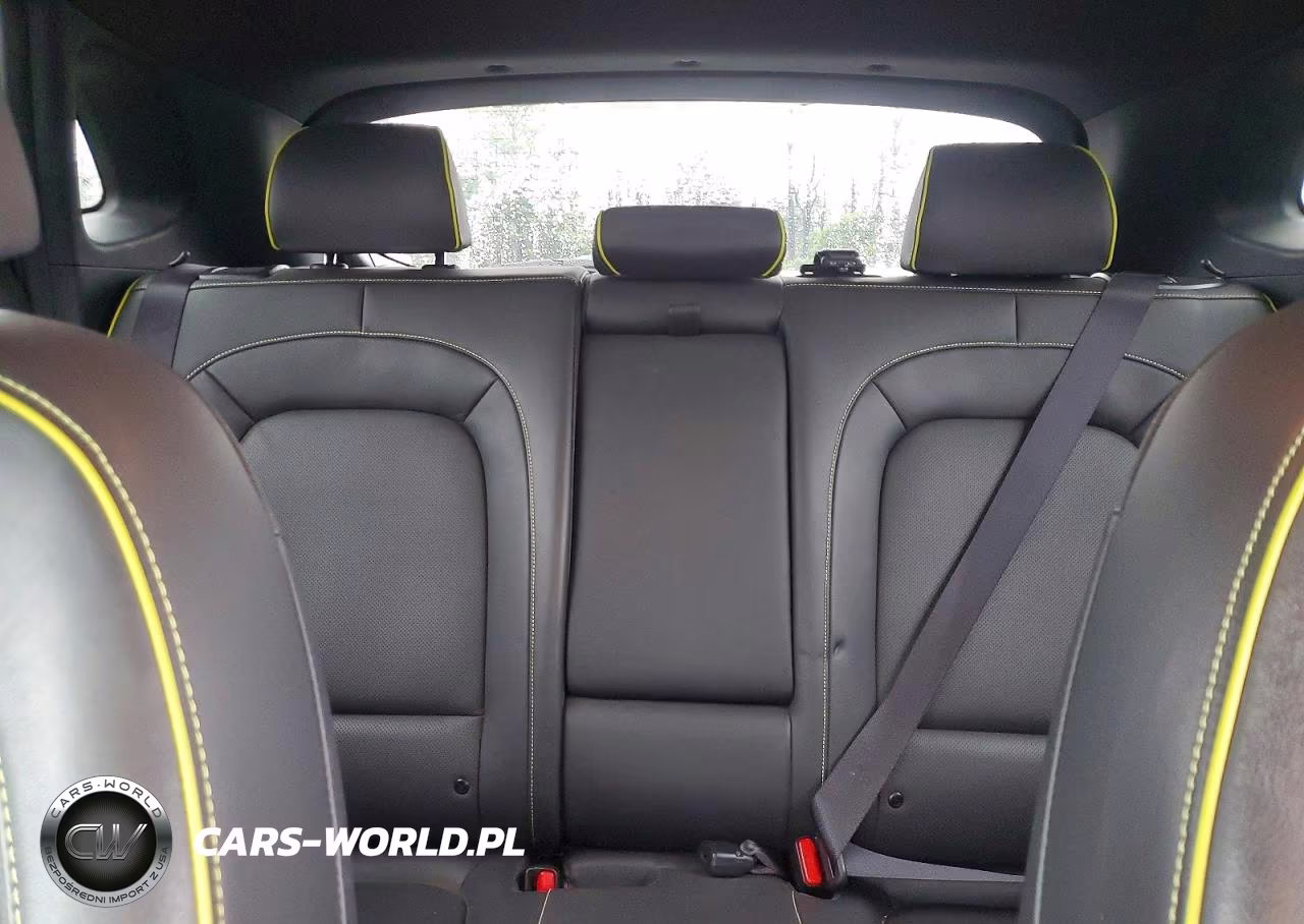 2019 Hyundai Kona Limited VIN:KM8K3CA57KU275089 - 10