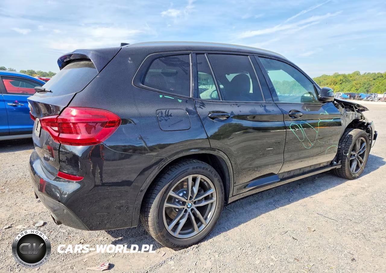 2019 BMW X3 xDrive30I VIN:5UXTR9C57KLP76642 - 3