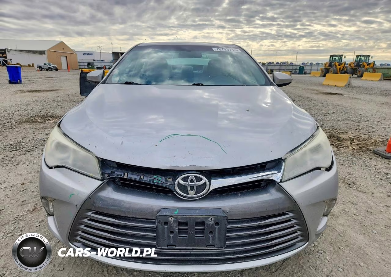 2016 Toyota Camry Le VIN:4T4BF1FK7GR557501 - 5