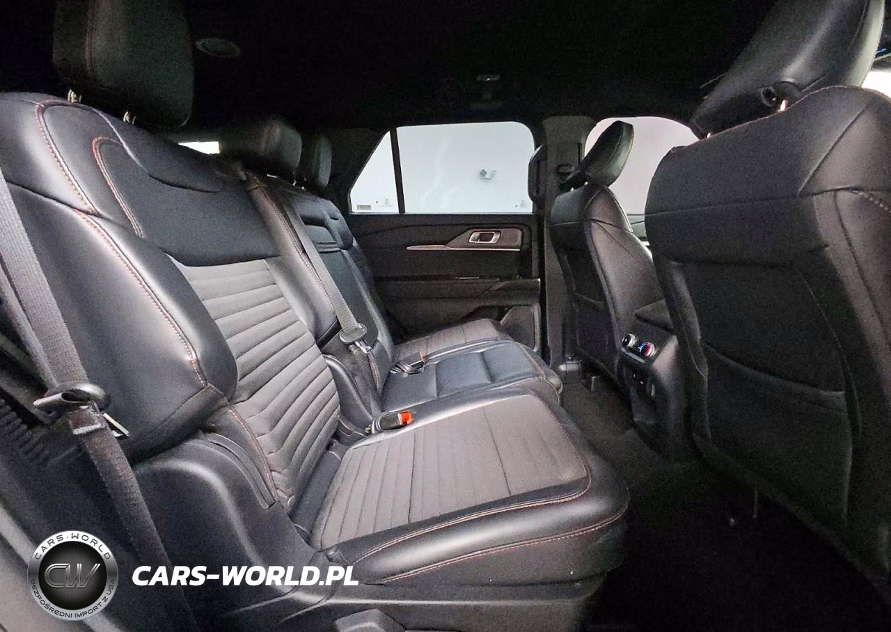 2025 Ford Explorer St-Line VIN:1FMUK8KHXSGB65198 - 11