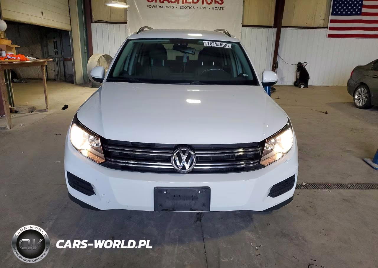 2016 Volkswagen Tiguan S VIN:WVGBV7AX4GW613644 - 5