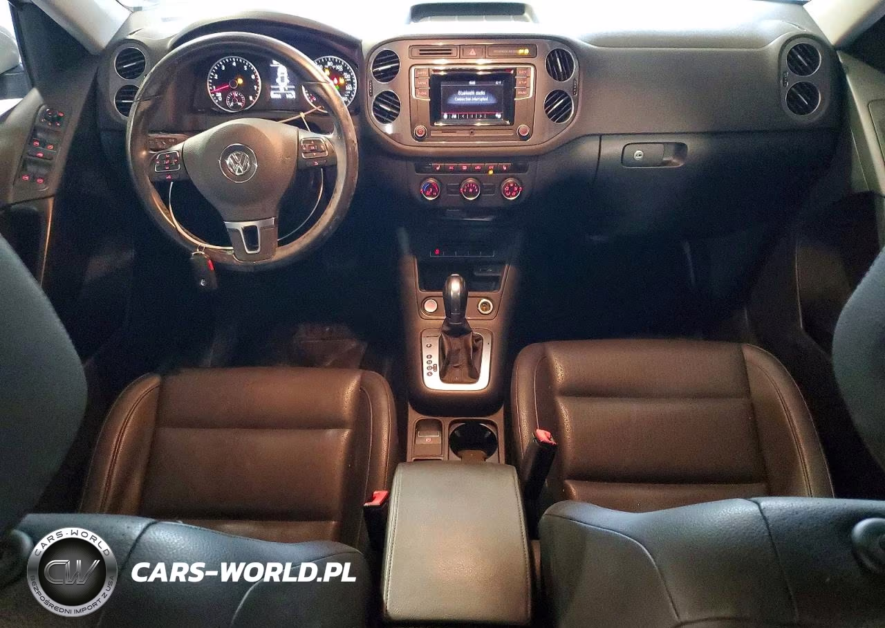 2016 Volkswagen Tiguan S VIN:WVGBV7AX4GW613644 - 8