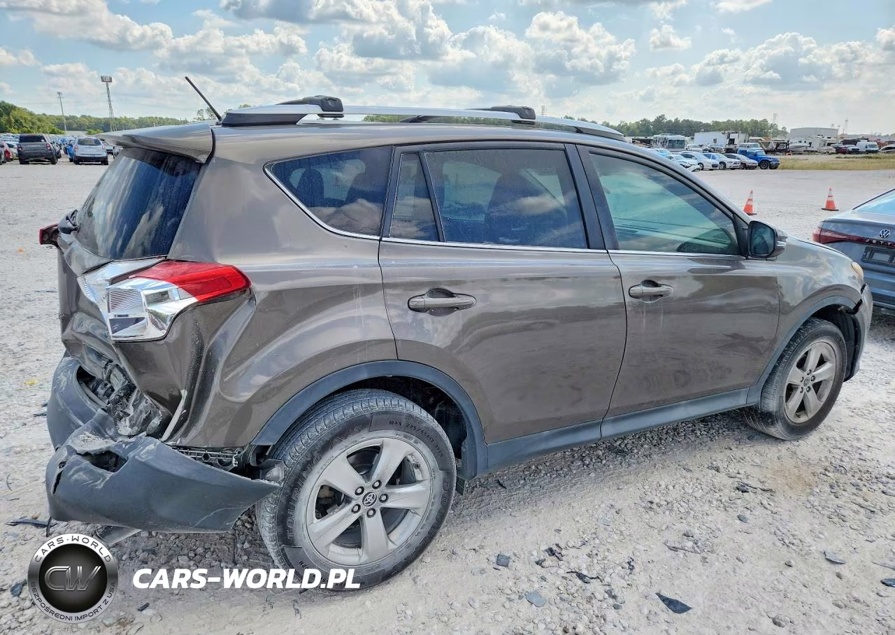 2015 Toyota Rav4 Xle VIN:2T3WFREV0FW179405 - 3