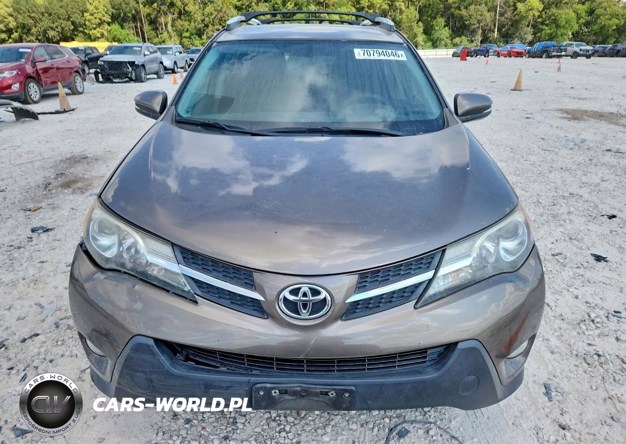 2015 Toyota Rav4 Xle VIN:2T3WFREV0FW179405 - 5