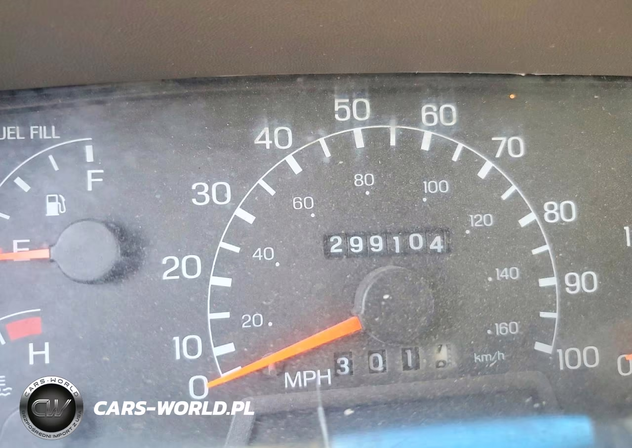 1999 Ford F250 Super Duty VIN:1FTNX21F0XEB32429 - 9