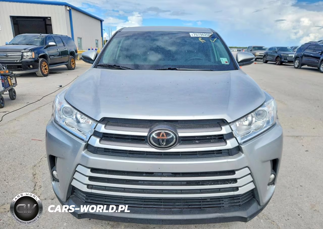 2019 Toyota Highlander Le Plus VIN:5TDZZRFH1KS339462 - 5