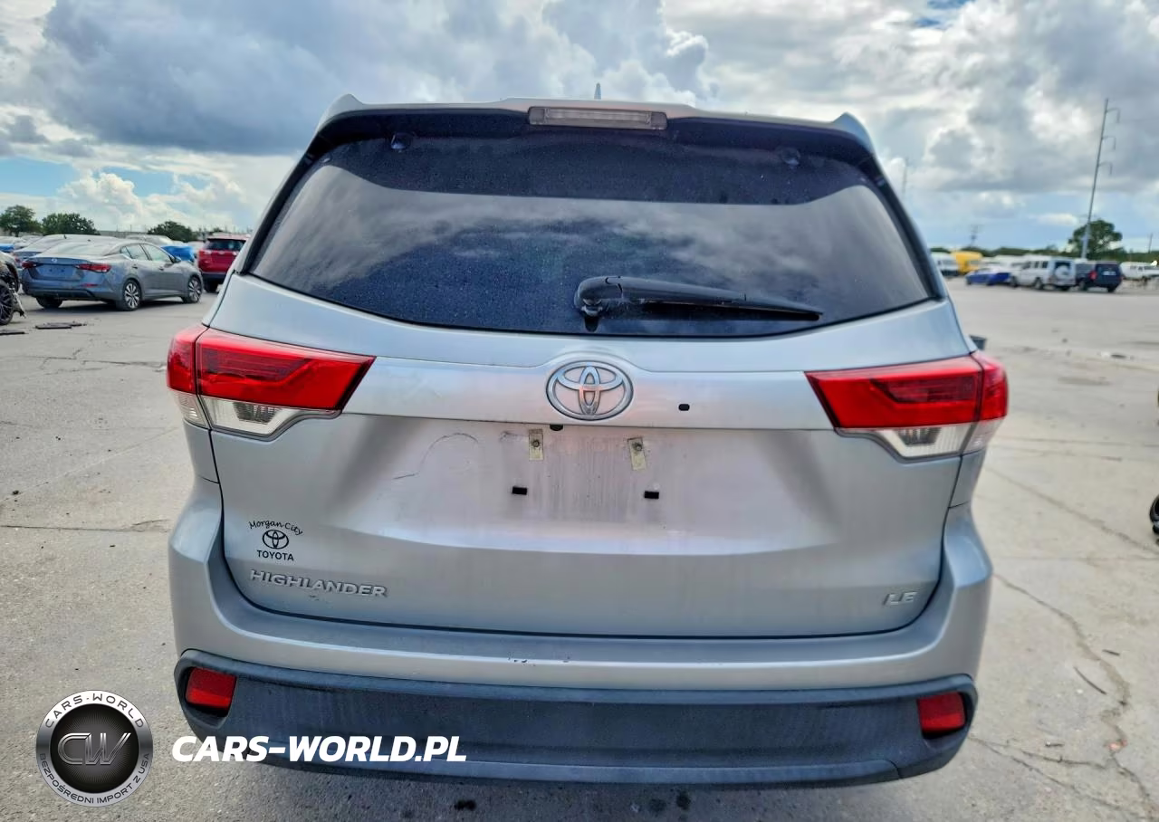 2019 Toyota Highlander Le Plus VIN:5TDZZRFH1KS339462 - 6