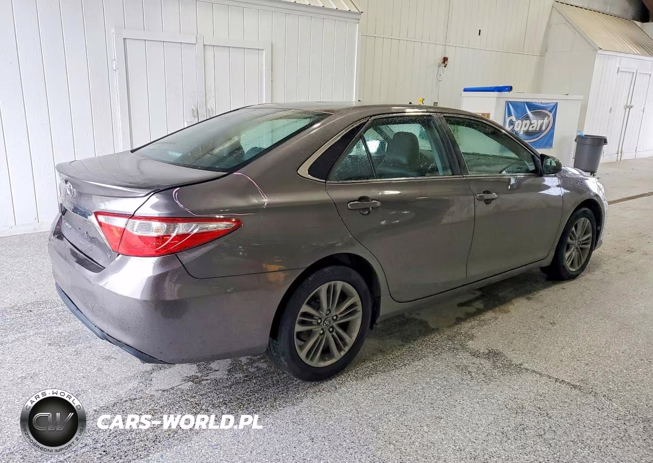 2017 Toyota Camry Se VIN:4T1BF1FK4HU428109 - 3